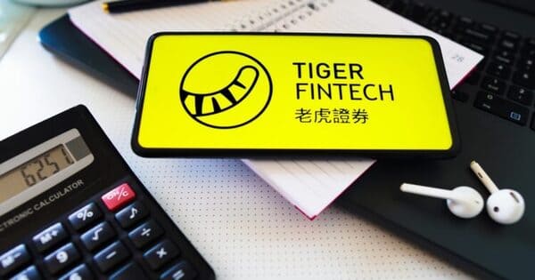 UP Fintech Holding